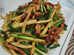 -钟记陕南菜·煎锅鱼(红专南路店)
