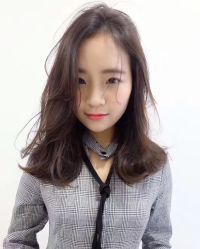 -变画·发型STUDIO
