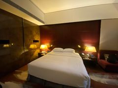 -广州天河希尔顿酒店