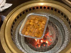 -山川小町·极番烧肉(新地假日广场店)