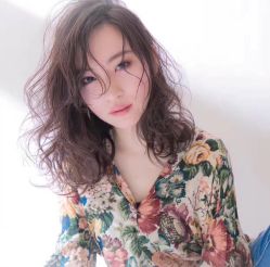 -摩登时尚烫染定制专家