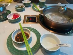 -润园四季椰子鸡火锅(卓越INTOWN店)