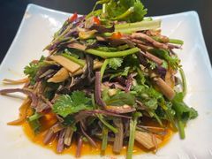 -呷湘厨·鱼汤捞饭·剁椒鱼头·辣椒炒肉(国家会展中心店)