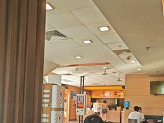 -麦当劳(茶店子得来速店)