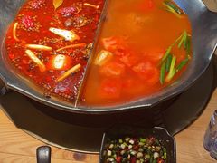 -湊湊火锅·茶憩(杭州湖滨银泰in77店)