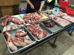 -标记美食新鲜猪杂(兴南大道店)