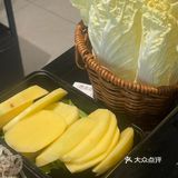 温暖橙调鸡肉尝鲜记