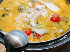 -山城外·非遗酸菜鱼(蜀都万达店)