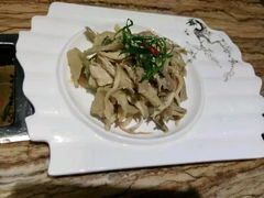 -润泽园椰子鸡(汇一城店)