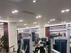 -英派斯健身旗舰店(海信国际中心馆)