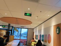 大堂-麦当劳(玉桥中路店)
