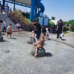 点击看大图 -季高兔窝窝亲子园(上海薰衣草公园店)