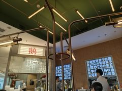 -潮界(LU·ONE凯德晶萃广场店)