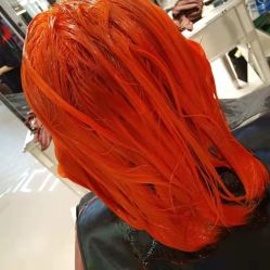 -BULB STUDIO 巴柏明星发型工作室