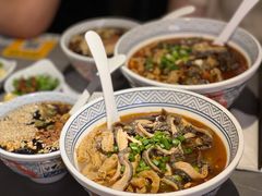 -粉吖吖·邵阳米粉(体育西路店)
