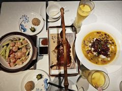 -香山湖家家宴(中山陵店)