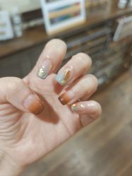 -兮奈ネイル美甲美睫·皮肤管理