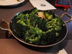 西兰花-食间牛排(重庆路万达店)
