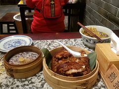 天王烤鸭包-南京大牌档(凯德大峡谷店)