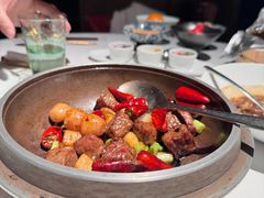 -新荣记(BFC外滩金融中心店)