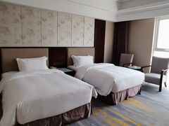 -华雅花园大酒店