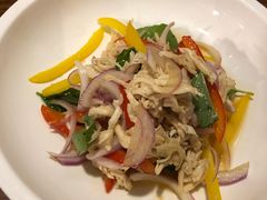 柚子风味凉拌鸡胸肉-BISTROFIORE美伊娜(伊犁南路店)