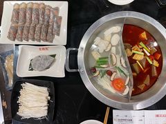 -吴记老锅底麻辣火锅(福州路店)