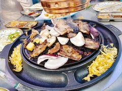 -牛犇炭火烤肉·鲜切烤肉(承德总店)
