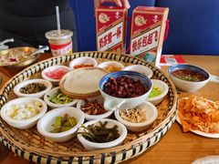 -包整·丝娃娃(一览甲秀楼风景店)