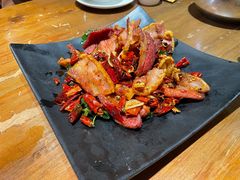 -隔壁老王·家常云南菜(皇冠店)