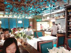 -领鲜活海鲜榴莲自助火锅(东门店)