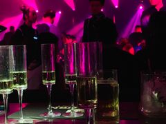 -简奥斯汀·赫本酒吧