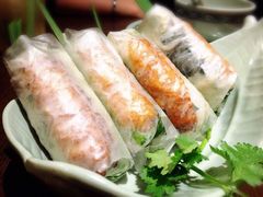 -大头虾越式风味餐厅(光明广场店)