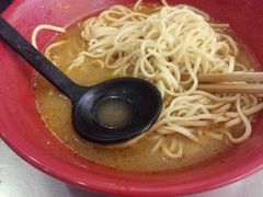 -易记皮肚面(明瓦廊店)
