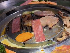 -哈哈碳都·牛肋条无限自助烤肉(台江万达店)