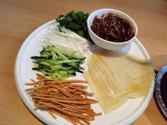 -关东小磨东北菜(上海长风大悦城店)