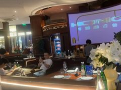 -MONICH牛排融合餐厅(和义大道购物中心店)