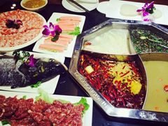 -重庆德庄火锅(体育中心店)