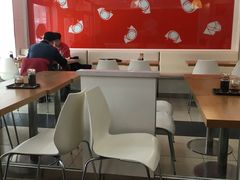 大堂-满宝馄饨(HRB新亭街店)