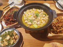 -唐伯虎新派湘菜馆(石夏时代广场店)