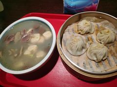 -老新隆牛肉锅贴(新街口店)