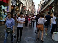 -东门小吃街