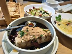 -关东小磨东北菜(上海长风大悦城店)