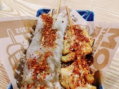 -魔都三兄弟酸辣粉·蘸卤炸串(虹桥万科店)