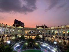 -佛罗伦萨小镇广佛名品奥特莱斯(疏港路店)