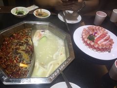 -重庆德庄火锅(体育中心店)