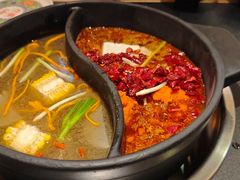 -沸炉重庆老火锅(军事博物馆店)