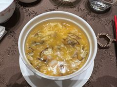 蟹肉海鲜羹-新光酒家·河豚·海鲜·蟹料理(浦东店)