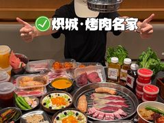 -老街烧烤大排档·地道湖北菜·龙虾馆(汉口火车站店)