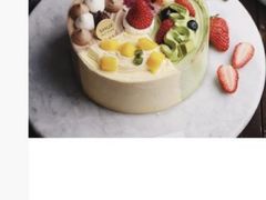 -半勺舒舒生日蛋糕店